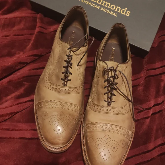 Allen Edmonds Brown Leather Oxfords - Picture 13 of 16